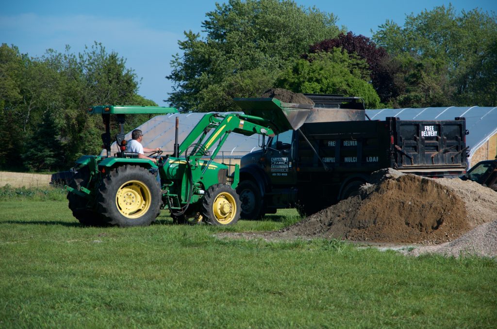 landscape, loading, materials, compost, loam, mulch, Rhode Island, Free Delivery